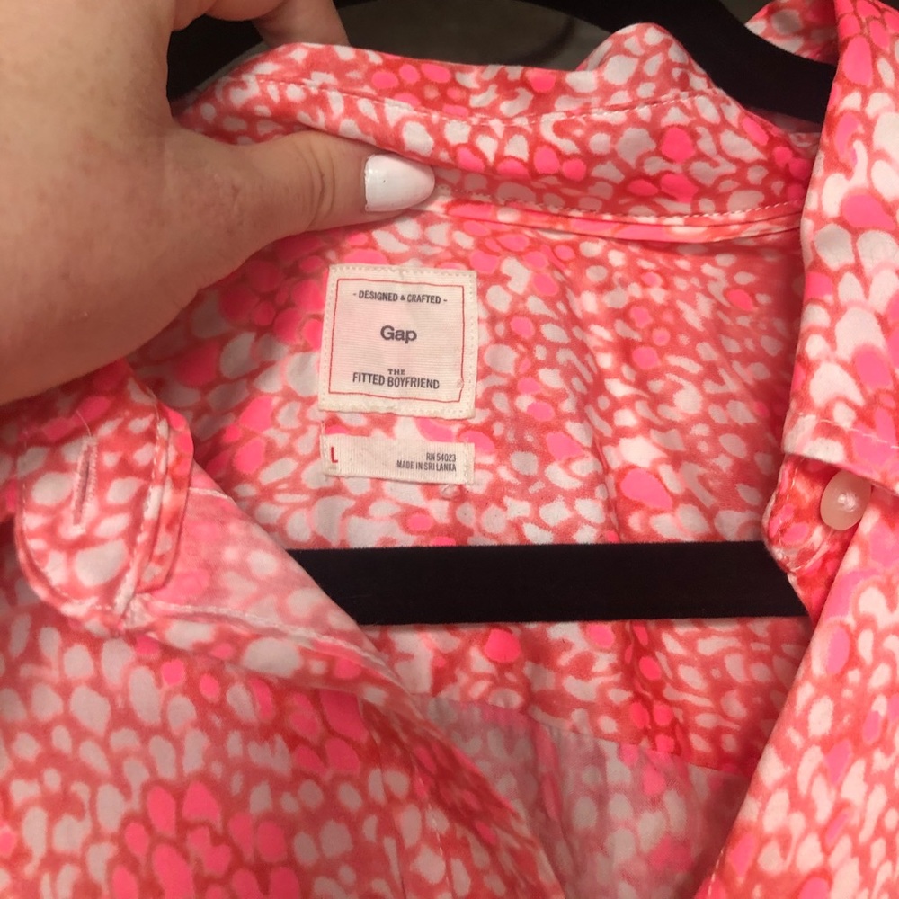 Gap Fitted Boyfriend Button Down - Size L - image 2